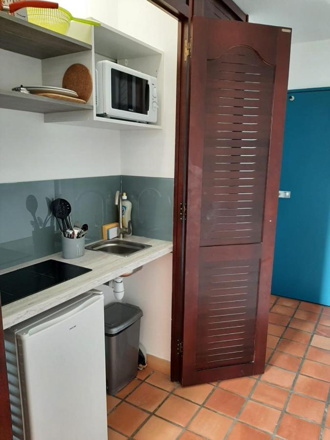 Charmant Studio A La Residence De La Baie De Tartane لا ترينيت المظهر الخارجي الصورة